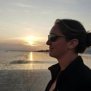 Meet your Posher, Alexandra
